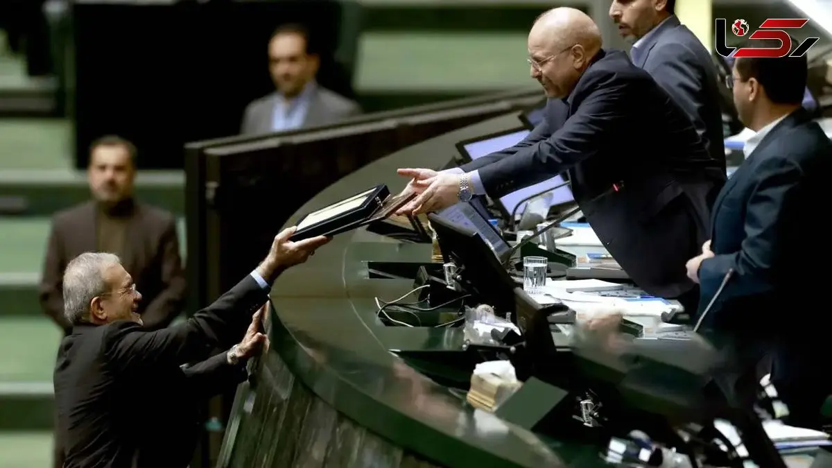 چگونه دولت می‌تواند مخارج خود را به سرعت کاهش دهد؟