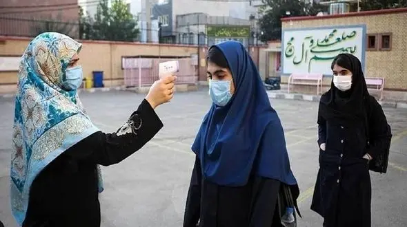 غربالگری دانش آموزان از نظر علائم کرونا چگونه در مدارس انجام می شود؟