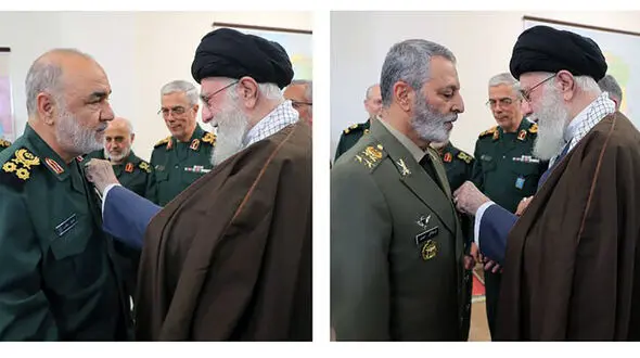اعطای نشان فتح به فرماندهان کل ارتش و سپاه