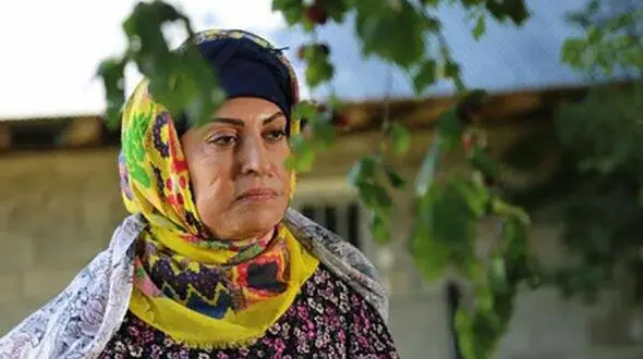 تغییر چهره خاله بتول بازیگر سریال فقط به خاطر تو / مانند 20 ساله ها شد ! + عکس ها