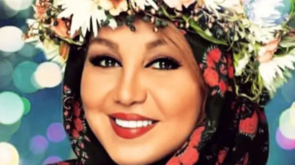 بهنوش بختیاری و ماشین عروسکی قشنگش/ انگار واسه ایشونم پز نیست، سبک زندگیشه!