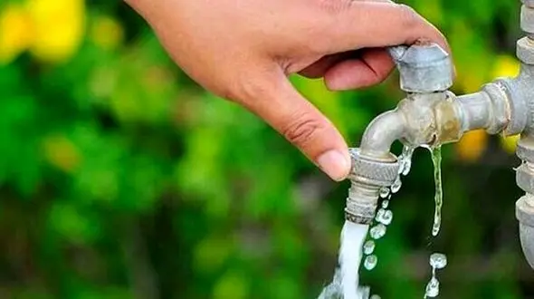 تهدید کیفیت آب در پی انتشار آلاینده‌ها در این روزهای جنگی/ از طریق نفوذ به خاک، امکان آلودگی منابع آب زیرزمینی نیز وجود دارد