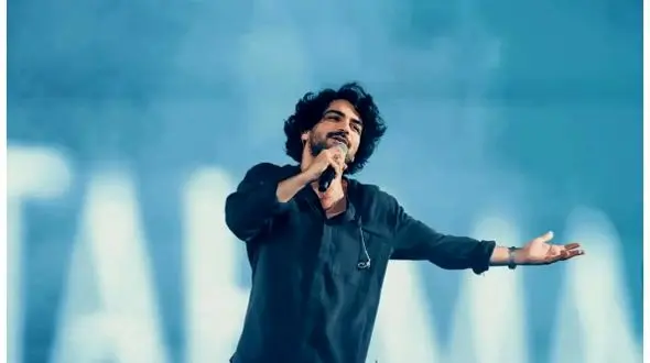 فیلم آواز شاد باشکوه عرفان طهماسبی در هتل اسپیناس ! / اوج صدا از عصر جدید تا دل مردم  ایران !