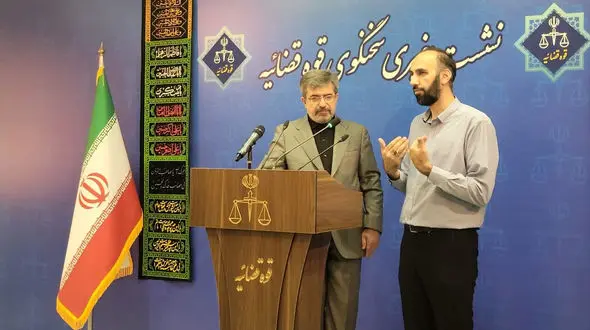 حمید نوری شرایط سختی در زندان سوئد دارد / شکایت سید حسن خمینی از دهباشی