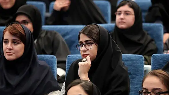 چرا «لایحه حمایت از زنان» به «لایحه آسیب‌دیدگان» تبدیل شد؟