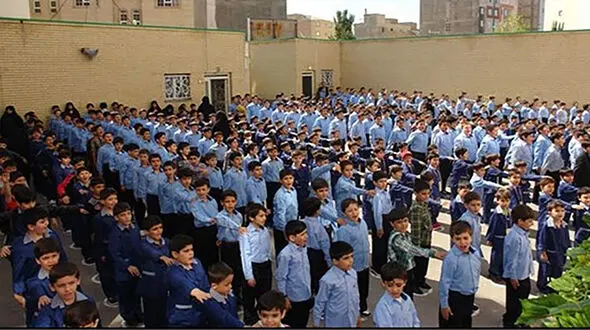 خانواده ها بدانند / این دانش آموزان نباید فعلا مدرسه بروند! + فیلم