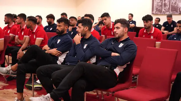 شاگردان قلعه نویی در جلسه آنالیز تیم کی روش