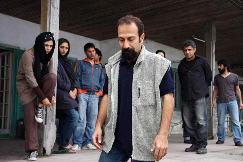 پیمان معادی و تکذیب حرف‌های گلشیفته فراهانی: دیگران هم می‌توانند با شلاق از بازیگر بازی بگیرند؟/ گلشیفته بی‌انصاف است/ به من گفت به شهاب حسینی نزدیک نشو! 