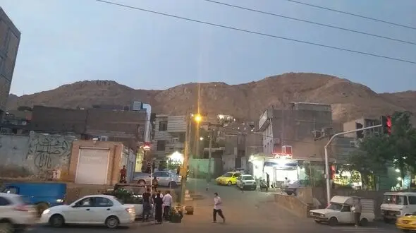 پله پله زیر خط فقر / مسئولان یک نگاه به "حاجی آباد بالا" هم بیاندازند + فیلم 