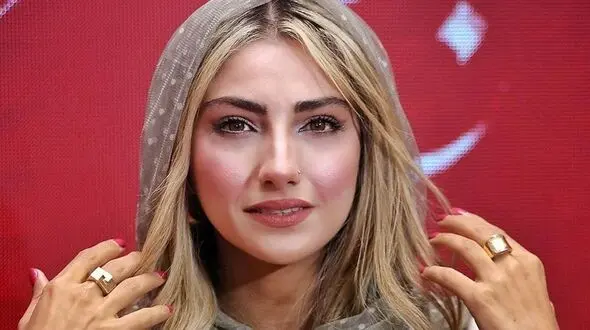 حضور محیا دهقانی سوسن سریال پایتخت با ساعت ۳۰۰ میلیونی لاکچری در مسابقه آشپزی!