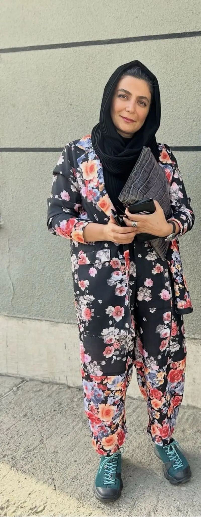 الهام کردا