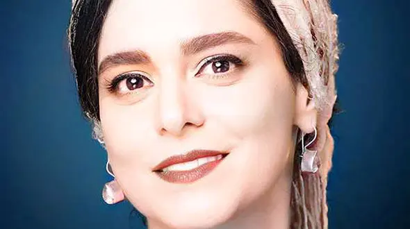 سنگ قبر متفاوت فرشته طائرپور + عکس