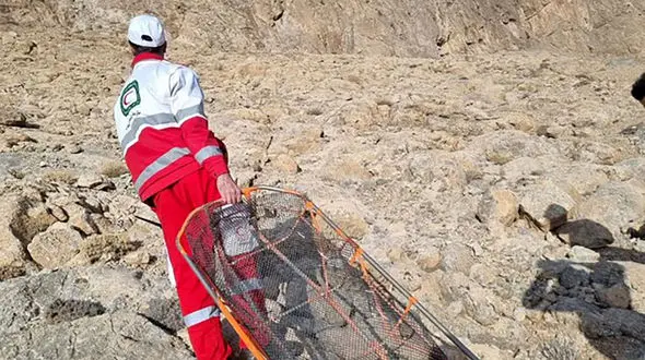 کوهنورد بروجنی بر اثر سقوط از کوه گنجگاه جان باخت