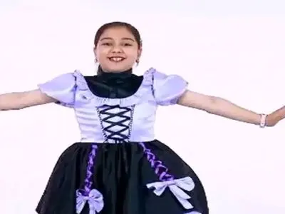 آواز معروفا؛ رقص اصیل ترکی خواهر برادر بلاگر اینستا که خیلی شیک و عالی انجامش دادن / دیسکاور