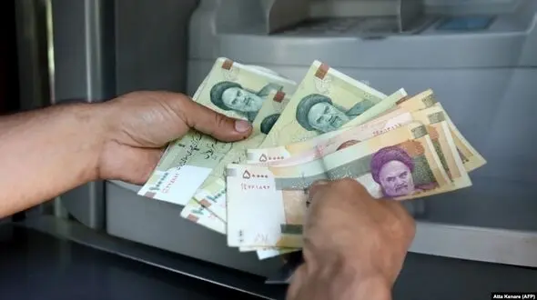 «صبر ایوب» بازنشستگان برای معوقات؛ پرداخت‌ها تا پایان شهریور ادامه دارد