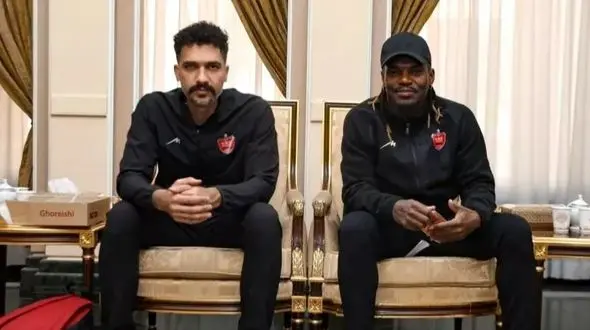 پاسخ  پرسپولیس به شایعات جدایی بیفوما