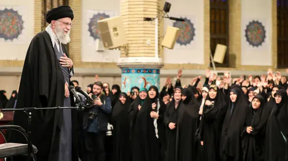 دانشجویان در دیدار با رهبر انقلاب چه گفتند؟