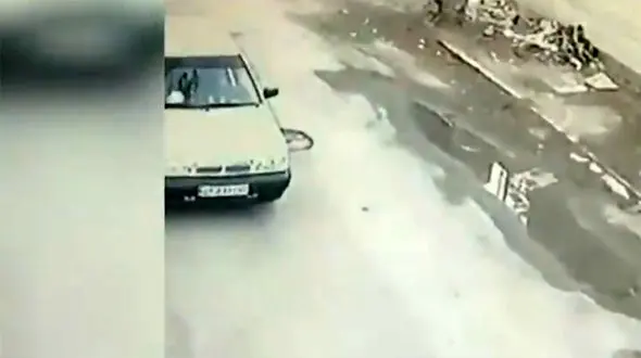 سارق دریچه های فاضلاب آبادان دستگیر شد + فیلم