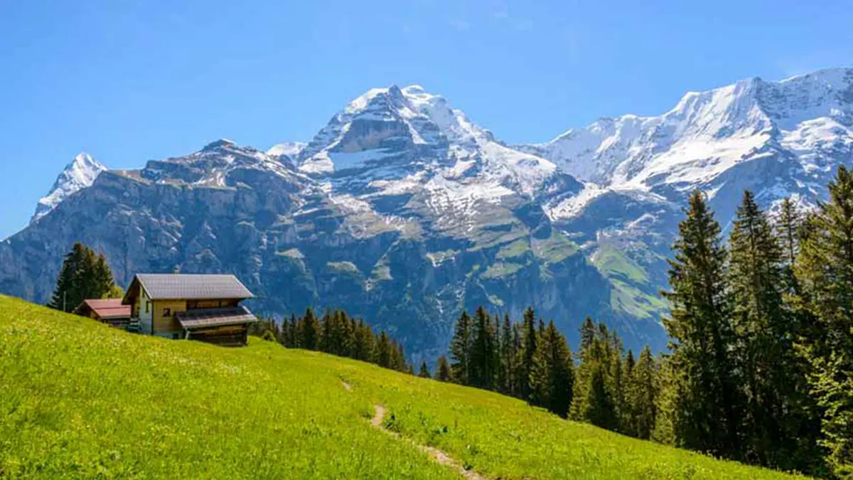آلپ؛ جایی که آسمان زمین را در آغوش می‌گیرد