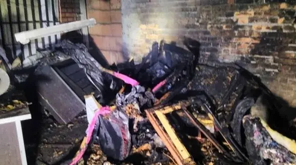 آتش به جان ناصرخسرو افتاد + عکس 