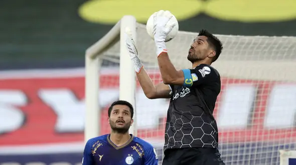 دیدار کاپیتان استقلال با رئیس جمهور در شب تاسوعا / درخواست سیدحسین از رئیسی در یک هیات!