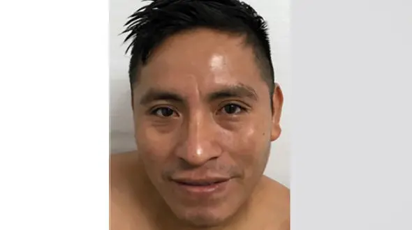 این مرد دختران دبیرستانی را برای تن فروشی قاچاق می کرد  + عکس