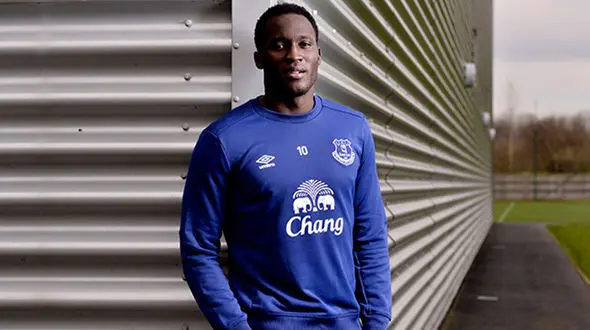 دستگیری بازیکن فوتبال به دلیل مزاحمت برای مردم