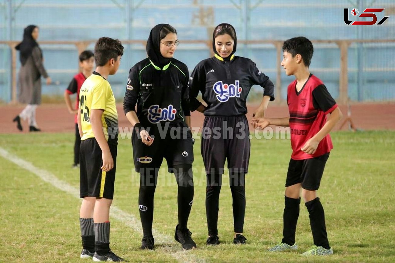 برگزاری فوتبال پسران با داوری بانوان در بوشهر + عکس