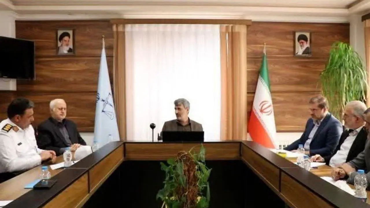 ترخیص و فروش سریع خودروها و موتور سیکلت‌های رسوبی انجام شود