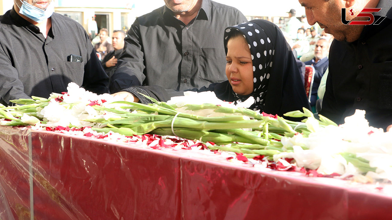 فیلم لحظه وداع دردناک دختر و همسر شهید محمد یاسمی + عکس