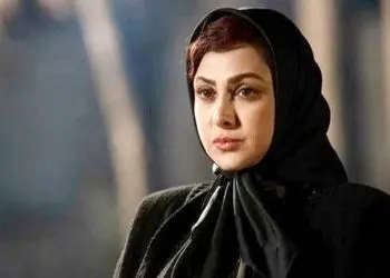 نگاهی به استایل مناسب فصل سرد آزاده صمدی با المان های یلدایی +عکس / خانوما برای مهمونی یلداتون ایده بگیرین