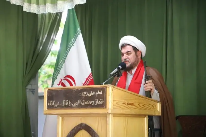امامان جمعه البرز: خبرنگاران در خط مقدم روایت هستند