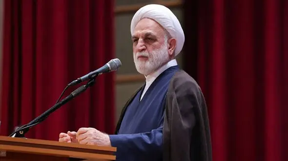 از سرمایه‌گذار و تولیدکننده‌ زمین خورده حمایت می‌کنیم/ میان فردِ فاسد و خطاکار با سرمایه‌گذارِ زمین‌خورده تفاوت قائل می‌شویم