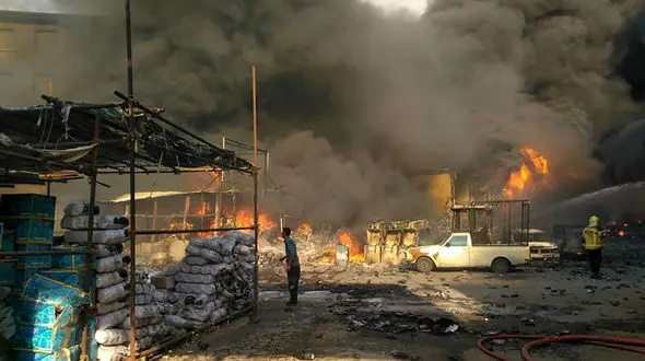 150 دقیقه جلسه برای بررسی کارشناسانه آتش سوزی مرگبار شادآباد در دادسرای جنایی تهران! / بازپرس و 13 کارشناس متخصص دور یک میز نشستند !