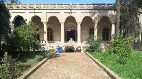 عمارت صمیمی کانون توجهات شد