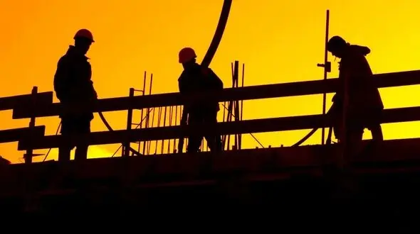 فشار اقتصادی بیشتر بر شانه‌های کارگران سخت‌کوش