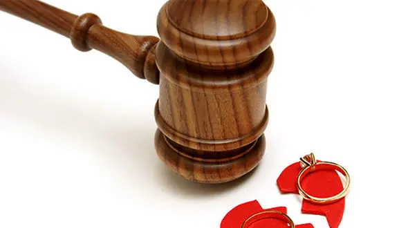 چند دختر برای شوهرم شعر می گویند / دیگر تحمل ارتباط های مهرداد را ندارم