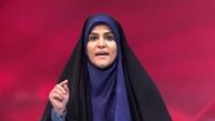 عکس / نگاهی به خونه زندگی سحر امامی، مجری صدا و سیما / مبلمانی ساده ، پرده‌های معمولی و تابلو دیواری هنری منزل شیر زن ایرانی...