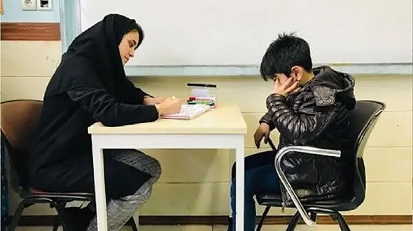 ۳۰ هزار مشاور در مدارس کشور کم داریم / سه چهارم هنرستان ها مشاور ندارند