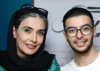 نگاهی به جدیدترین استایل پسر لیلا زارع در کنار مادرش بعد از تغییر جنسیت / مادر و پسر ترندی و شیک!