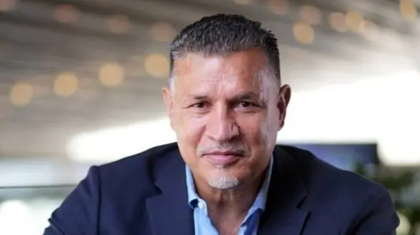 علی دایی: ایران نبودم و به بندرعباس نرفتم / از کنار مردم بودن شانه خالی نمی‌کنم!