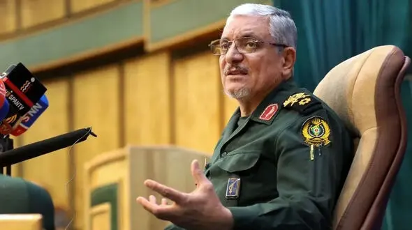  سخنگوی وزارت دفاع: شگفتانه‌های تسلیحاتی در میدان دیده خواهد شد / مقاومت بزرگترین شگفتانه حوزه صنعت دفاعی بود