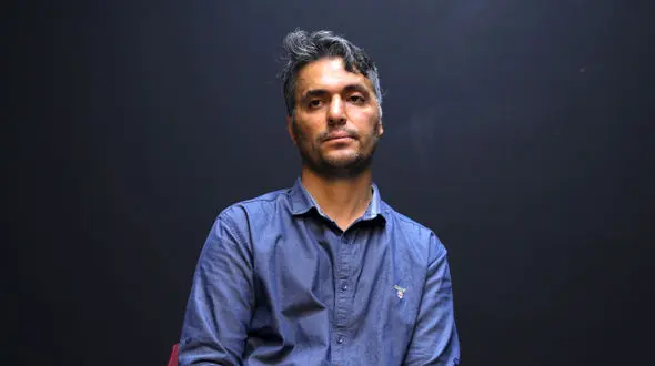 فرهاد در انفجار خانه شان سوخت / کمکش کنید به زندگی بازگردد