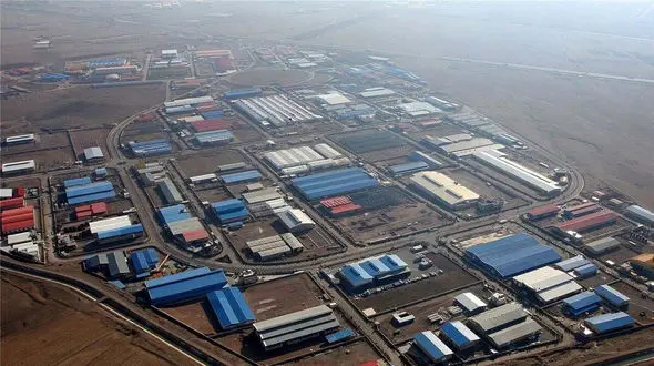 رئیس سازمان محیط زیست: ٧۴ درصد شهرک های صنعتی فاقد تصفیه خانه هستند