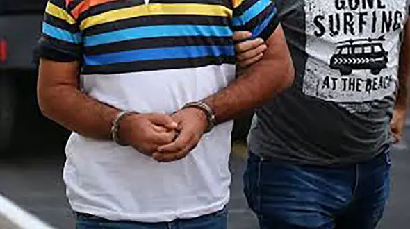 فروشنده مواد روانگردان شیشه دستگیر شد
