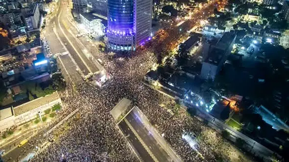 خانواده‌های اسرای اسرائیلی: نتانیاهو می‌خواهد همه اسرای اسرائیلی را دفن کند!