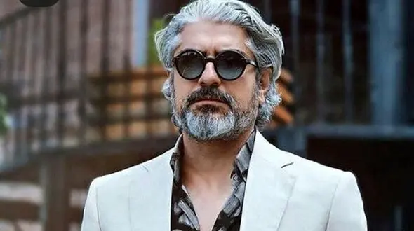 رونمایی از سلفی باحال پشت صحنه‌ای؛ مهدی پاکدل سر سفره عقد نشست+عکس