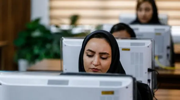 استخدام دولتی با جیب خالی؛ کارمند باید هزینه معاینه اجباری را بدهد؟
