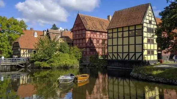 عجیب ترین موزه روباز جهان!+تصاویر