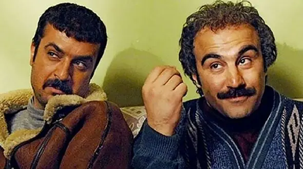 فیلم رقصیدن قرو کمری ارسطوی سریال پایتخت با شبنم مقدمی ! / احمد مهران فر در واقعیت ترکاند !